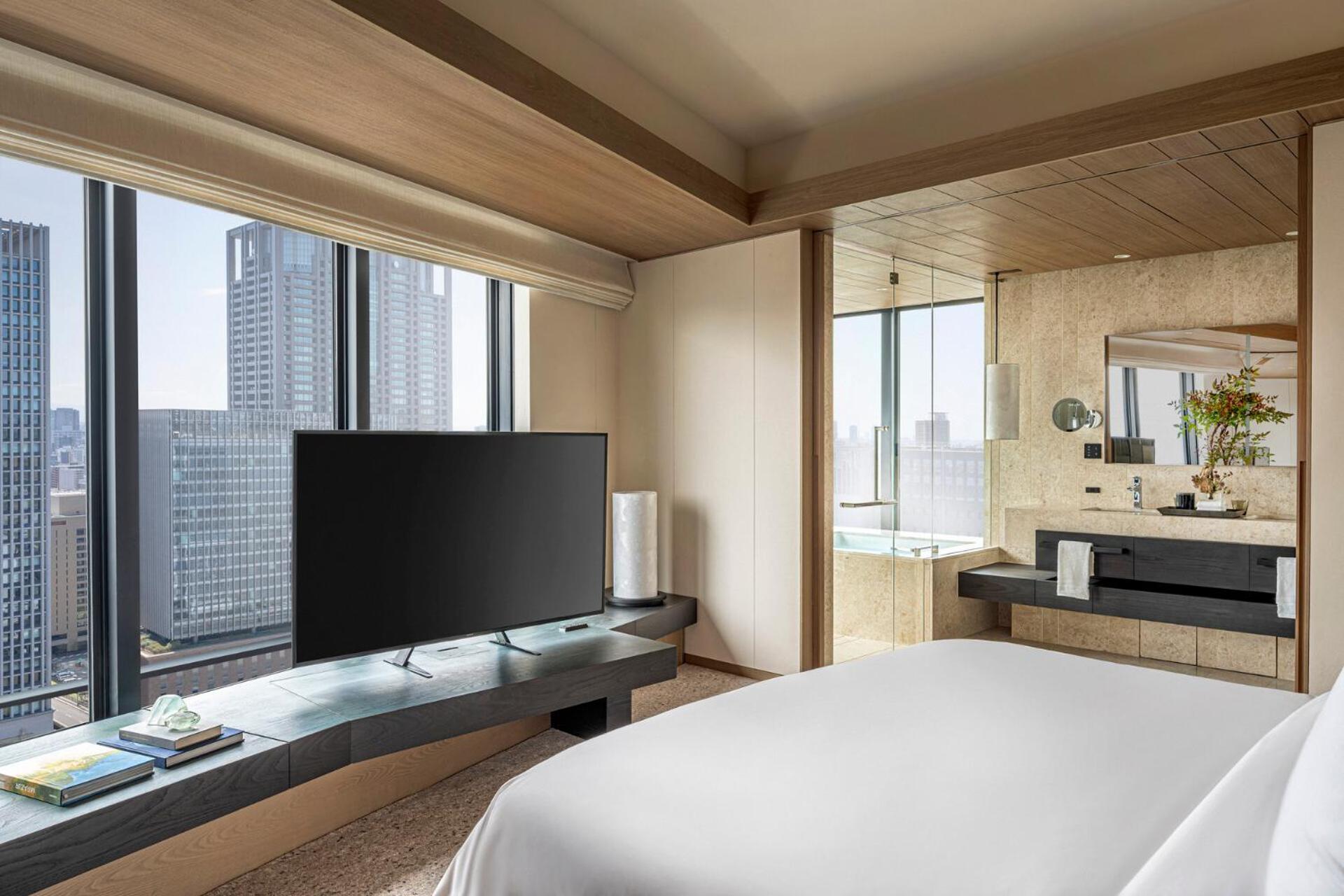 Four Seasons Hotel Ōsaka
